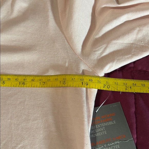 NWT Joe Fresh Women's Pink V-Neck Top size medium - Picture 7 of 10